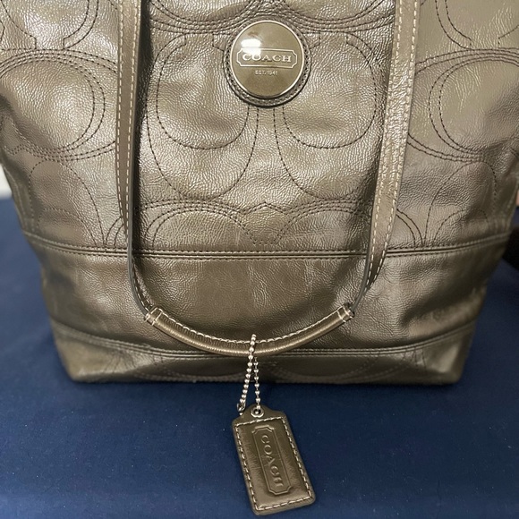 Coach Hand bag - Picture 5 of 5